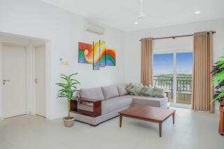 Spacious 3B 2B Parking Pool Gym - 2