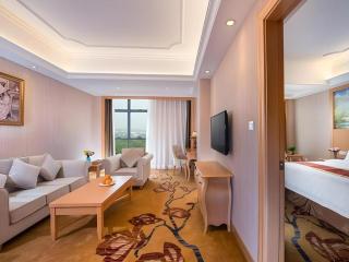 Vienna Hotel Shenzhen Pingdi Huancheng South Road - Longgang - 1