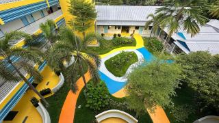 commune on Henderson - 3