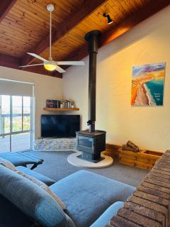 Treetop Ocean Views at Maslin Beach Coastal Escape Pet Friendly - Maslin Beach - 8