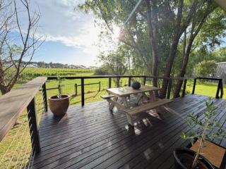 Vineyard Cottage at Oakdene - Wallington - 6