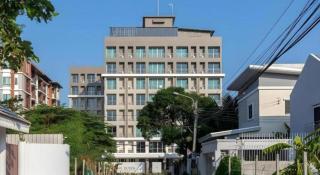 The Queen Palace - 1