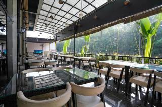 FabHotel Prime Majhali - Nr D-Mart 30M - 2