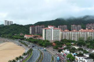 Grand Nest Hotel (Tang Jia Wan Beach) - 5