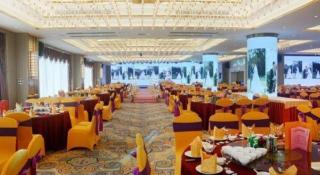 Metropolitan Hotel - 1