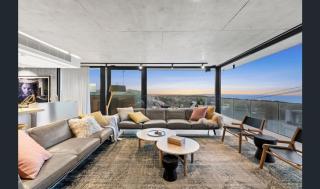 Luxury Coastal Escape pool, sauna, cinema, views - 1