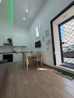 Luxury Royal House 3 - 5