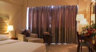 Guilin Plaza Hotel - 8