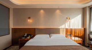 Guilin Plaza Hotel - 4