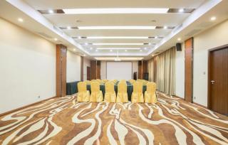 Vienna Classic Hotel Guilin Quanzhou Central Square - 2