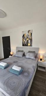 Apartments Bondi - 1