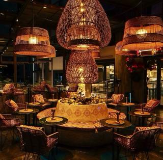 The Diamond In City Luxury Suites By ZENORA Living - 9