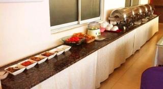 GreenTree Inn Taicang Baolong Square Hotel - 7