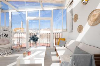 C44 Cute Penthouse City Center - 5