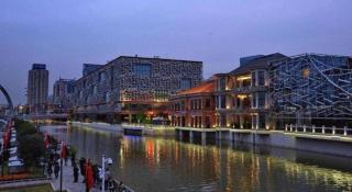 7 Days Inn Wuhan Dingziqiao Zhongnan Road Metro Station - 7