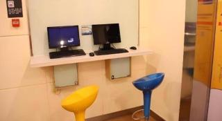 7 Days Inn Wuhan Dingziqiao Zhongnan Road Metro Station - 1