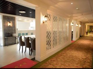 GreenTree Inn Suzhou Railway Station North Square Haobainian Wedding Dress City Express Hotel - 9