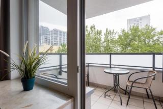 Urban Chic - 2 Bedrooms - Rondo ONZ - Luxury Warsaw Stays - Pereca street - 1