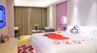 Lavande Hotel Shenzhen Pingshan High-Speed Railway Station Longdong Metro Station - 0