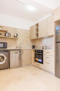 Bee & Be 1 bedroom Apartment 102 - 6