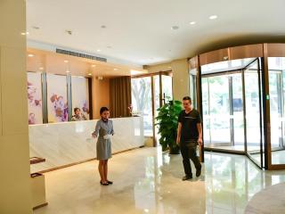 Lavande Hotel·Xishuangbanna Jinghong Songkran Square - 1