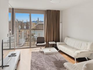 Comfortable 1BR flat at great location - Baron 44 - 9