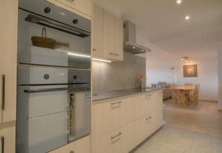 Orion 209 au centre a Anzere avec vue sur les Alpes - 1