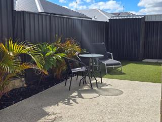 Little Southern Comfort Couples Retreat - 5