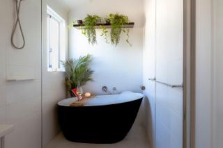 Little Southern Comfort Couples Retreat - 1