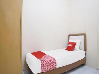 Hotel O Kost Ketapang Syariah - 9