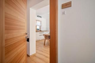 Jan's Apartment am See - Pracupola - 2