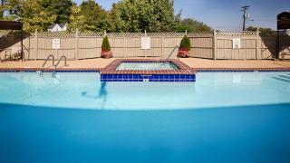 Days Inn by Wyndham Columbia Kentucky - Columbia - 3