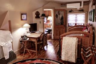 The Queen, A Victorian Bed & Breakfast - Bellefonte - 6