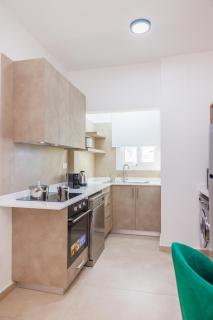 Bee & Be 1 bedroom Apartment 201 - 4