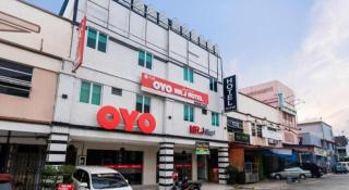 OYO 718 Mr J Hotel Wakaf Che Yeh 1 - 2