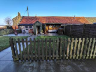 West Stable Cottage - 6
