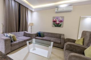 Al Muhaidb Residence Al Malaz 1 - 5