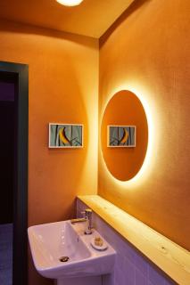 The Clay House Seafront Apartment - 3 Bedrooms - 6