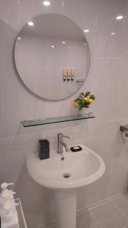 #숙대입구역5분#짐보관#24평#9인#가족#큰거실#큰주방#서울역#경복궁#명동#이태원 - 9