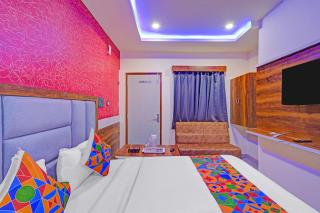 FabHotel SV Grand - 2