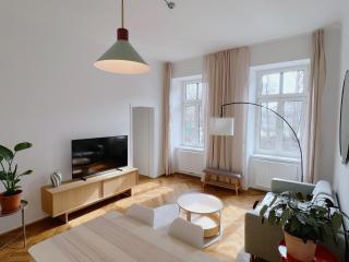 New renovated Parkside Studio at Stadhalle - 8