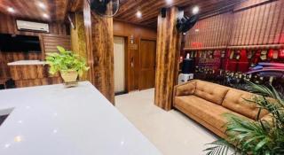 Thayamkery's Royal Inn - 7