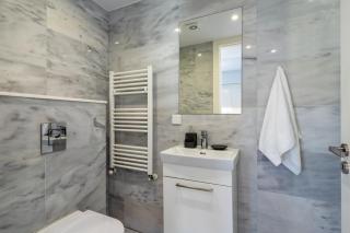 Starlet 1-BR Apt W Pool & Balcony in Larnaca - 1