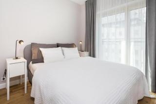 Golden Apartments Warsaw - Luxury 2-Bedroom, Mennica Residence&41 - Warsaw - 3