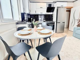 Yeni Modern Daire-Old Town-1000Mbps-Central - 1