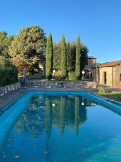 Stunning Tuscan Farm House with an Olive Grove - 0