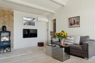 Small House With Large Garden Near Vejby Strand - 6