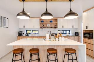 Selah on Sixth-house on Shelley Point Golf Course - 5