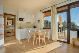 Farmhouse Apartment In Volcanic Valley Near Girona - 8