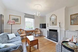 Central Apartment - 6